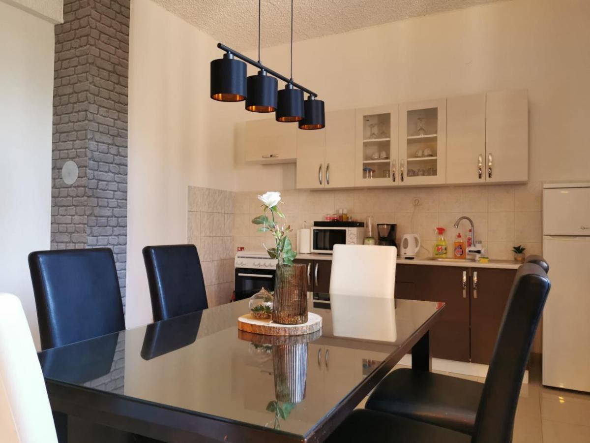 Priska Apartment Kaštela Εξωτερικό φωτογραφία
